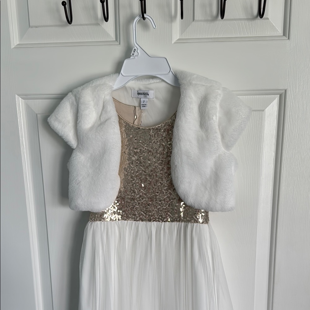 Girls size 7 Speechless White and Gold Sequin Dress with Faux Fur Bolero